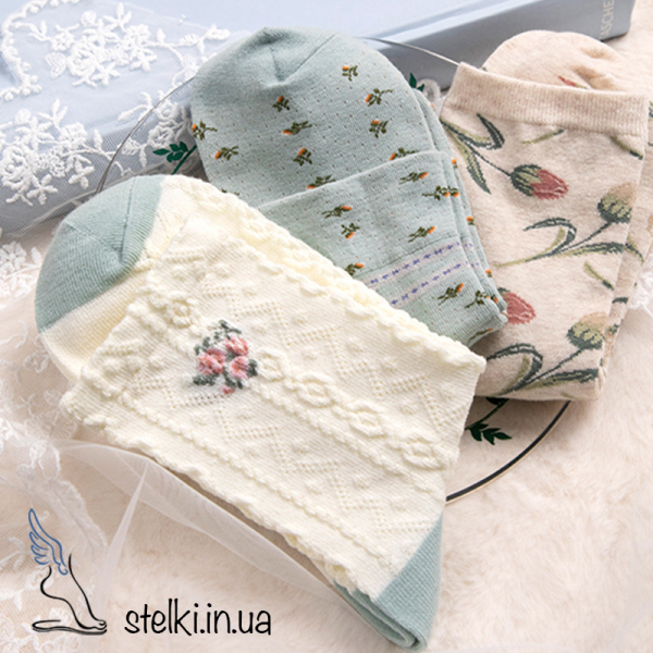 Набір жіночих шкарпеток Caramella «Floral», 3 пари